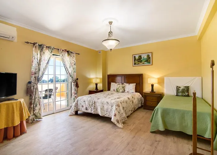 Casa Do Sobreiro Villa Quelfes